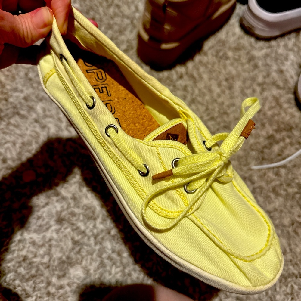 Sperry boat shoes